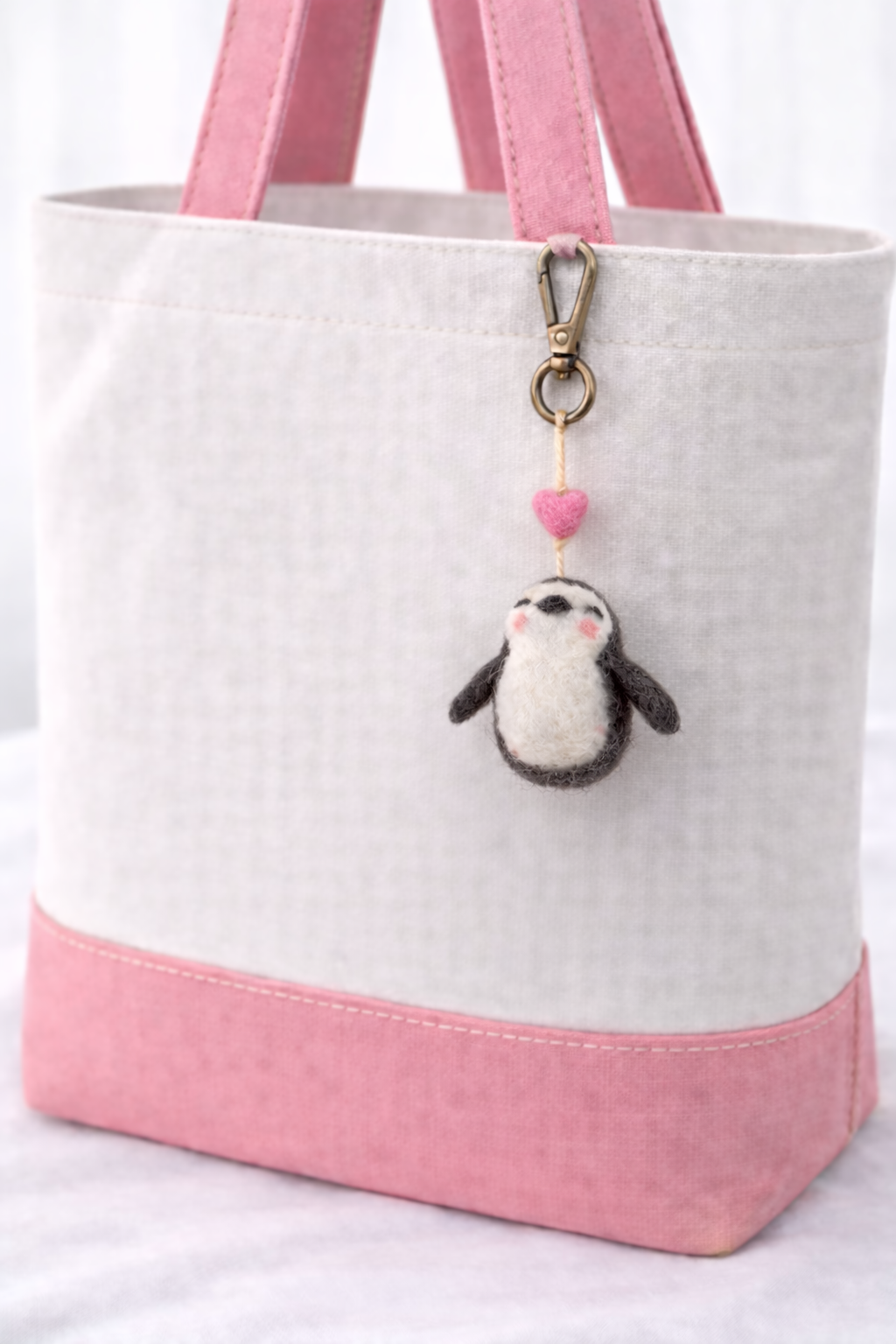 Mini Heart String, Penguin, bandana love