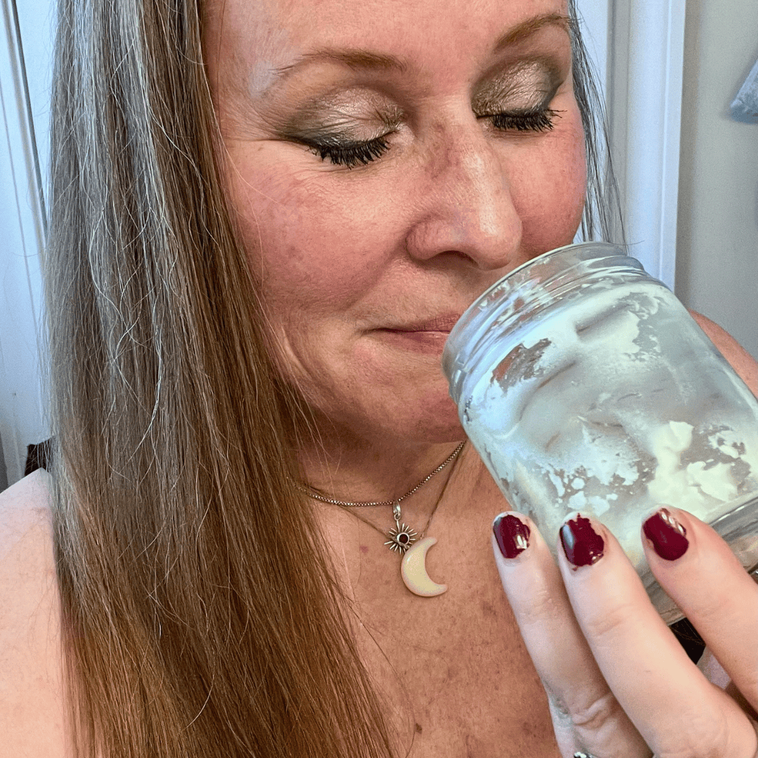 Radiant Mane replenishing veil
